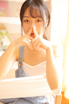 喜欢看自己老婆跟别人暧昧的后果